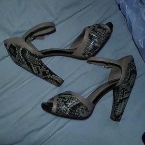 .Massimo Dutti ladies heels, open toe, Python block heels 3 1/2"